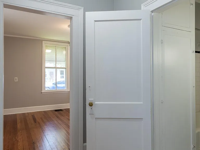 156 Grove St — Photo 27
