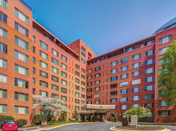 1121 Arlington Blvd, Arlington, VA