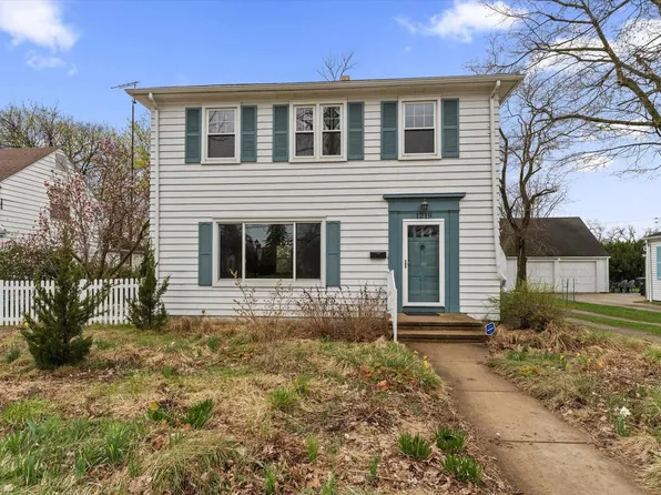 1219 Leeper Ave, South Bend, IN 46617