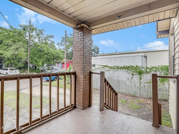 jacksonville-florida-154638722 picture