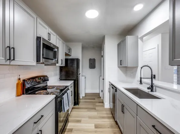 1845 River Crossing Cir APT A, Austin, TX 78741