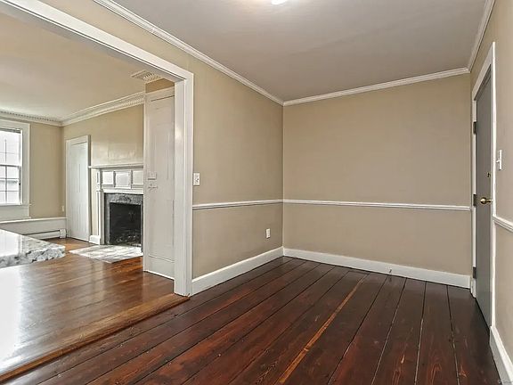 4th image of 562 Amity Rd #D
