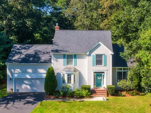 32 Darlene Dr, Southborough, MA 01772