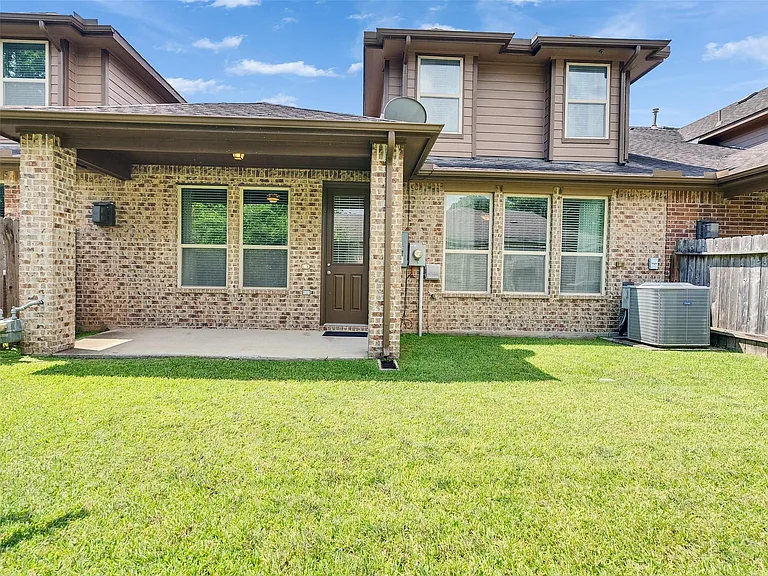 24238 Cordova Brook Ln — Photo 43