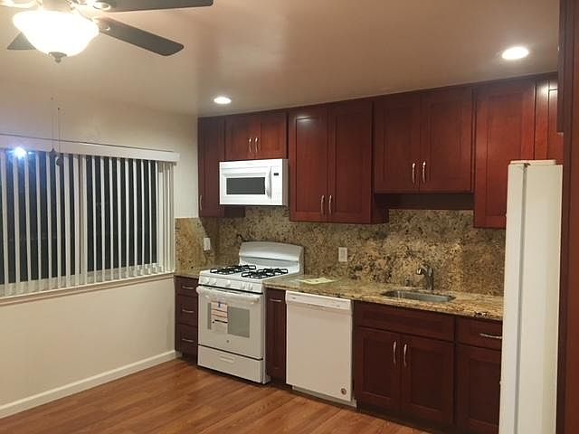 1st image of 768 4th Ln