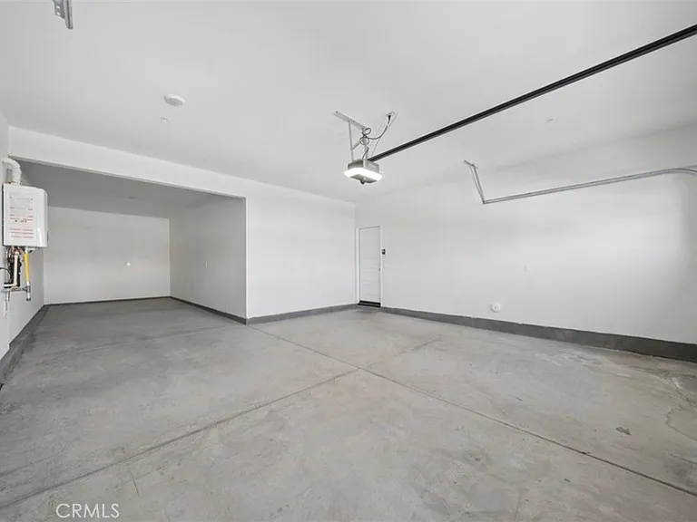 32839 Waylon Ct — Photo 27