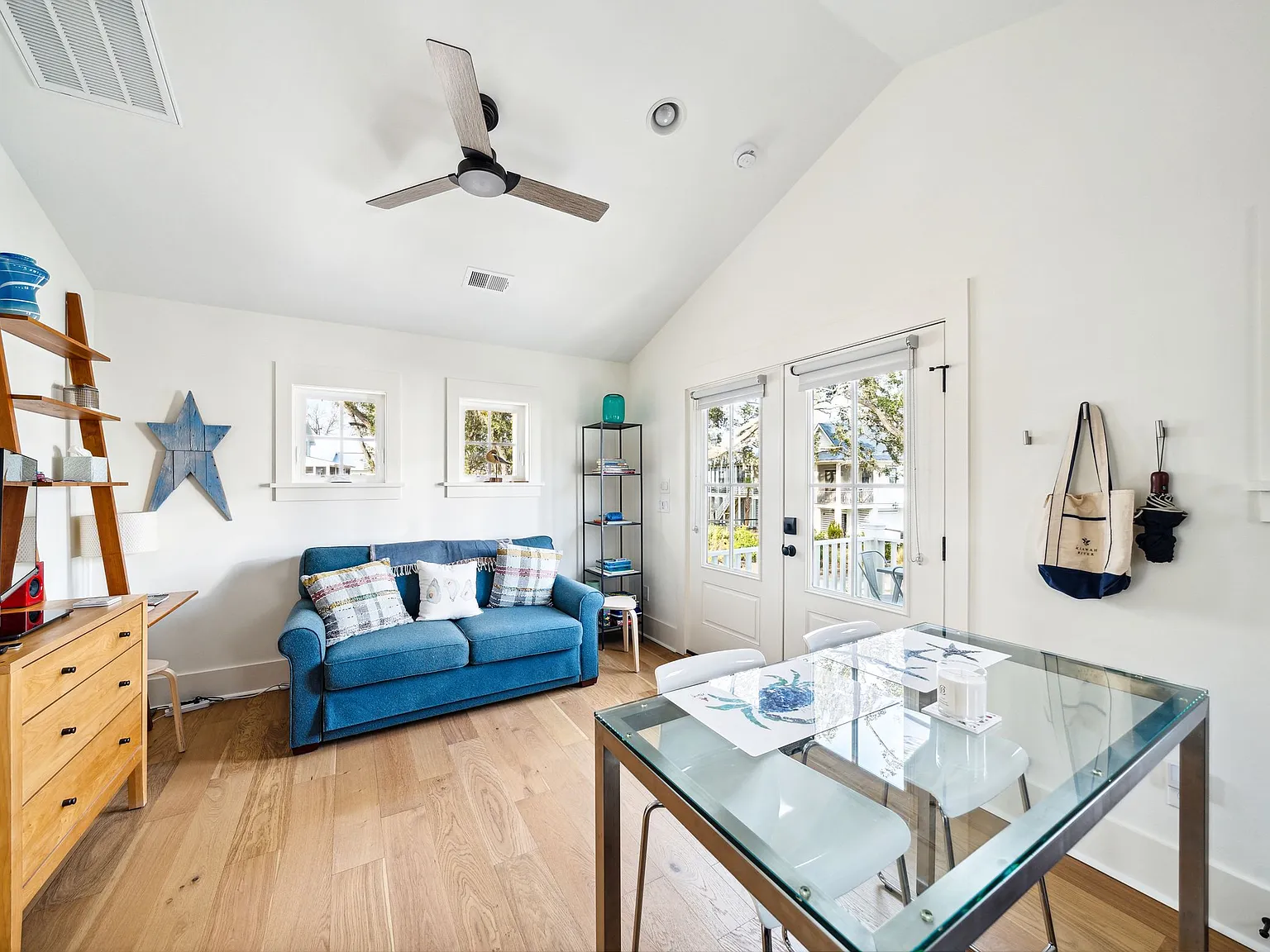 1 bed, 414 sqft, $3,500 — Photo 4