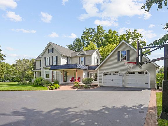 4th image of 3614 Wolf Rd