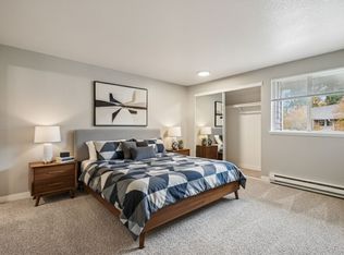 4777 SW 11th St APT 201, Gresham, OR 97080