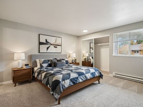 4777 SW 11th St APT 243