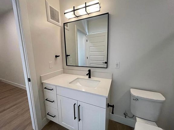 2nd image of 1135 E 16th Ave #519