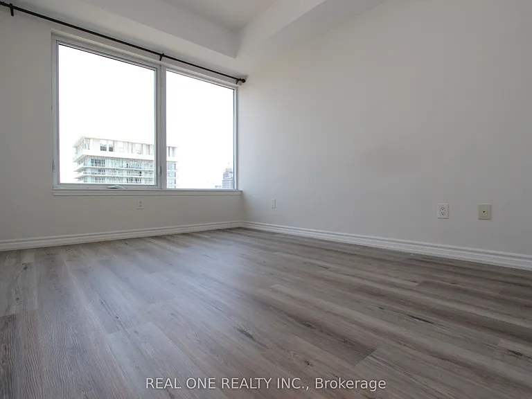 385 Prince Of Wales Dr #1804 — Photo 7