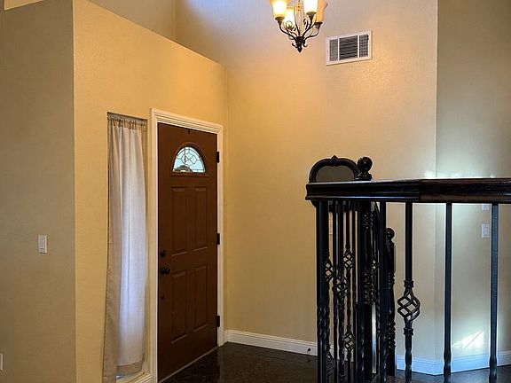 4th image of 742 Rambleton Dr