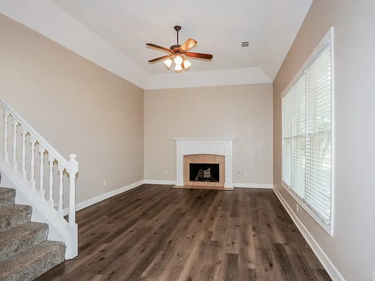 8895 Linell Cv — Photo 8