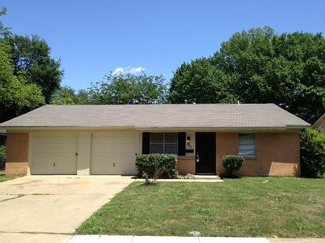 1st image of 1026 Joslin St