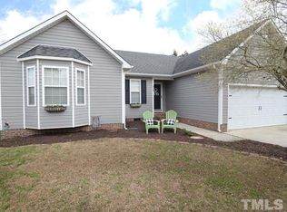 213 Skylar Ln, Four Oaks, NC 27524