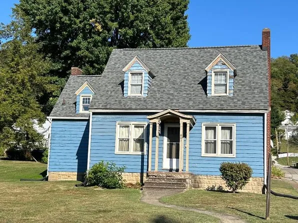 601 4th Street, New Martinsville, WV 26155