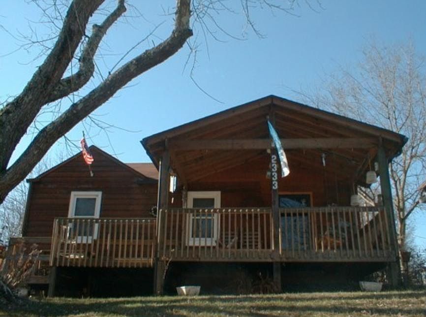 1st image of 2333 Greenfield Ln