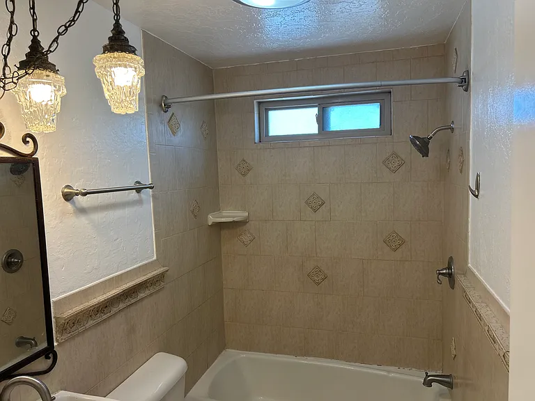 8808 Shaver Dr — Photo 14