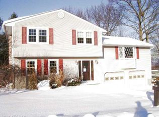 5 White Birch Dr, Waterbury, CT 06708