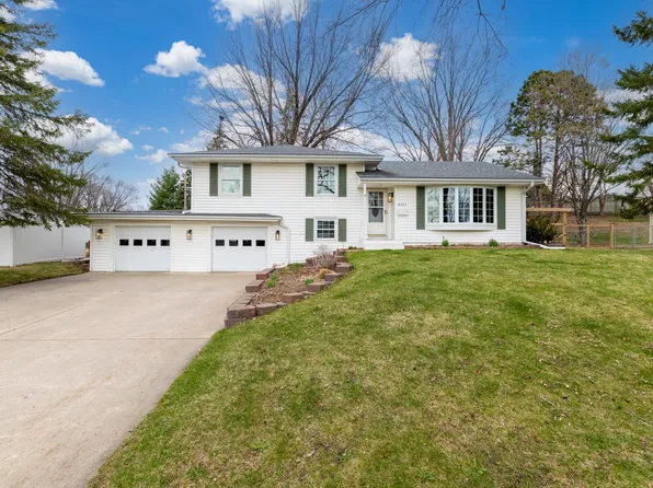 8433 Morris Cir, Bloomington, MN 55437