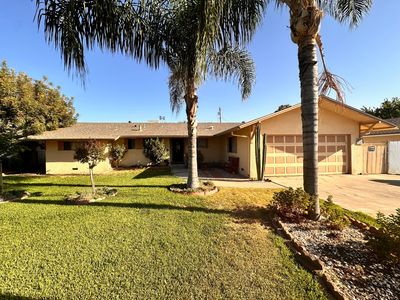 454 W Green Acres Drive, Porterville, CA, 93257
