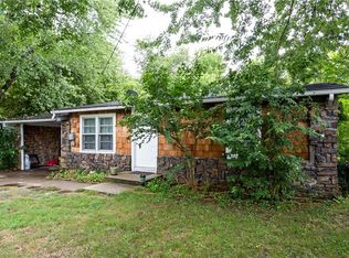 307 E Cleveland St, Prairie Grove, AR 72753