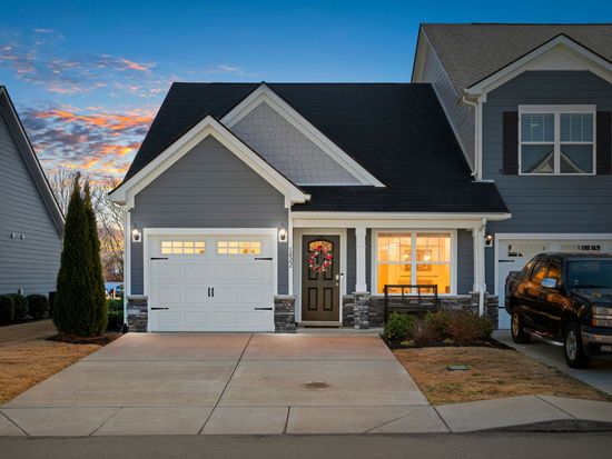 1622 Calypso Dr, Murfreesboro, TN 37128