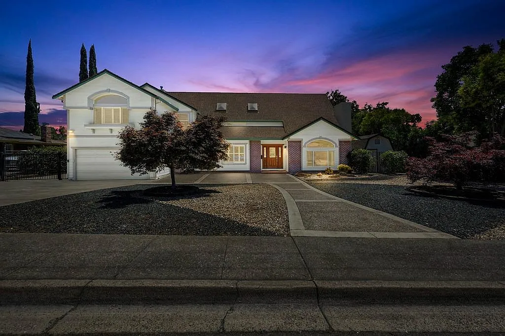3440 Argonaut Ave photo 1