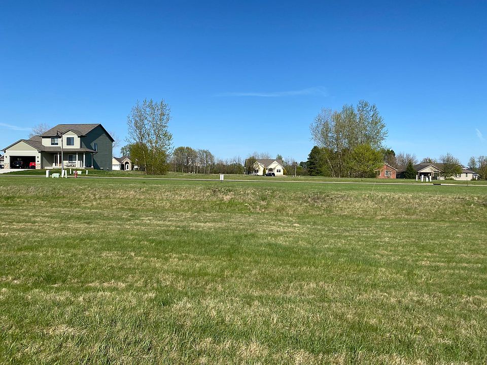 2nd image of 1515 Wildwood Dr