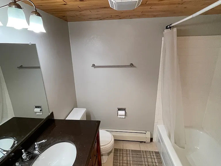 600 E Main St #207 — Photo 20