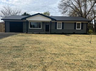 1054 W Bourbon Rd, Somerset, KY 42503