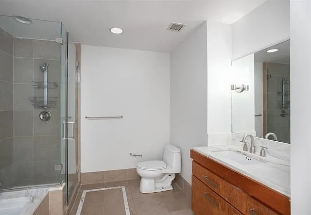 25 Hudson St #314 — Photo 16