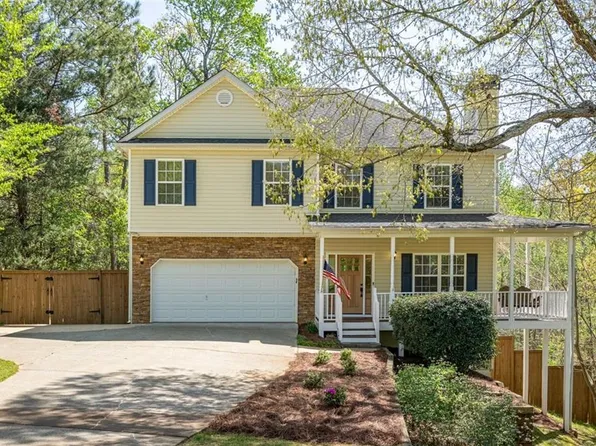 121 Nelson Oaks Dr, Ball Ground, GA 30107