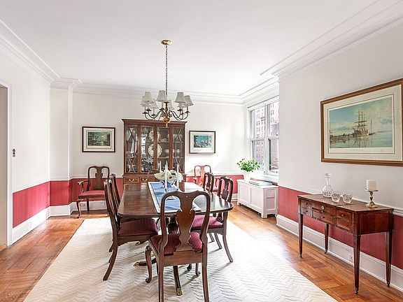 4th image of 1192 Park Ave #7E