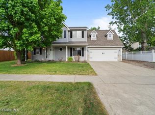 9148 N Prescott Dr, Hayden Lake, ID 83835