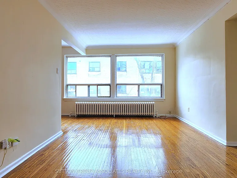1 Greenbrook Dr #304 — Photo 12