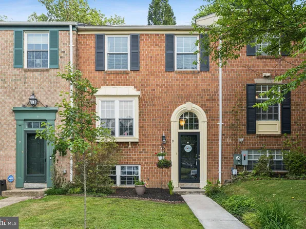 9 Bussing Ct, Lutherville Timonium, MD 21093