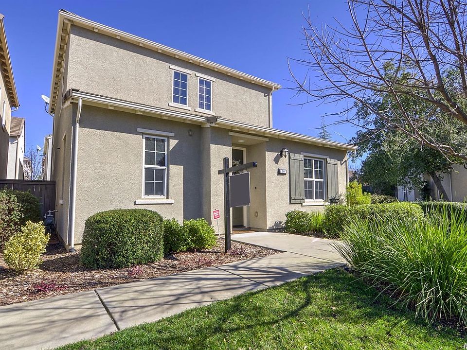 1st image of 90 Talmont Cir #90