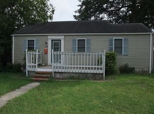 605 Carraway Ct, Norfolk, VA 23505