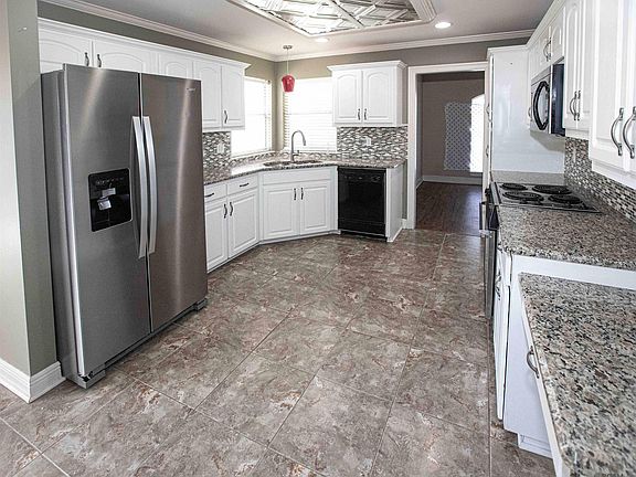 2nd image of 11137 Gold Cup Ave