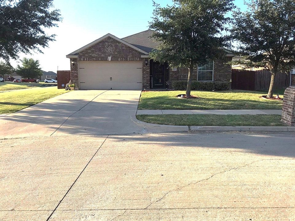 1st image of 3108 Overstreet Ln