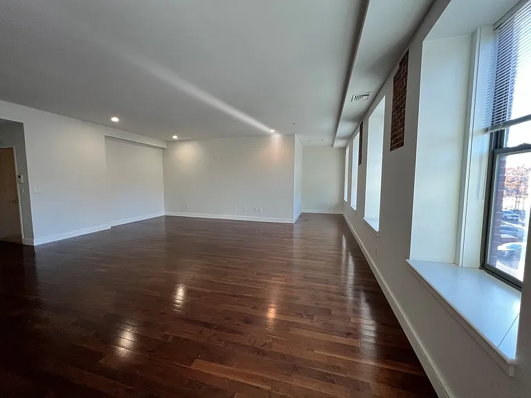 460A Harrison Ave #201 — Photo 9
