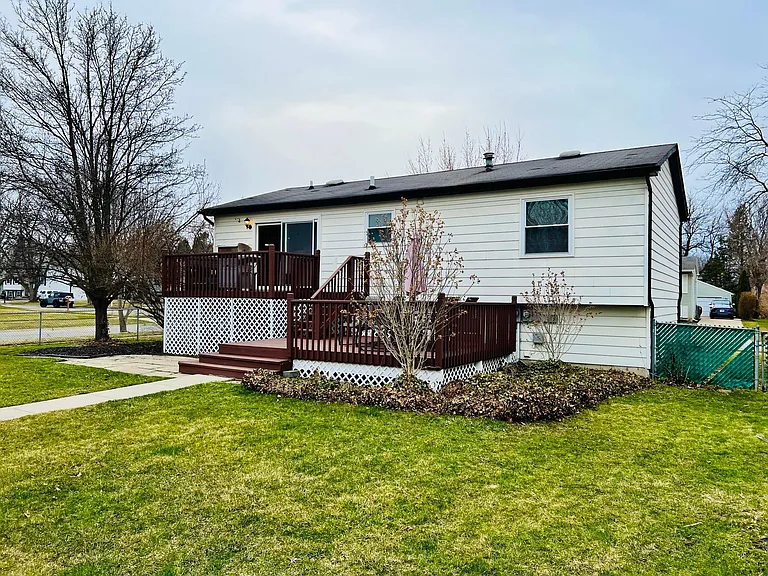 44453 Oregon Trl — Photo 23
