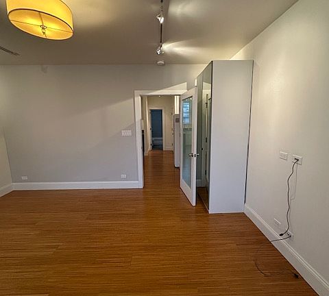 4th image of 349 Fillmore St APT 201