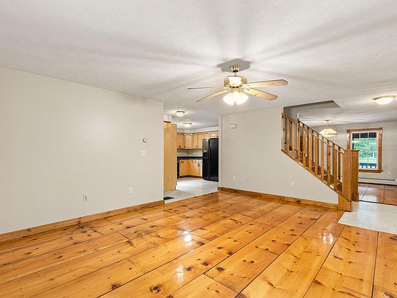 3rd image of 46 Bean Street