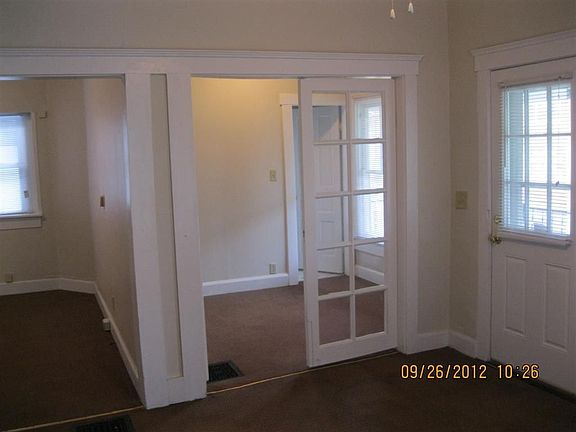 3rd image of 2609 Shelby St