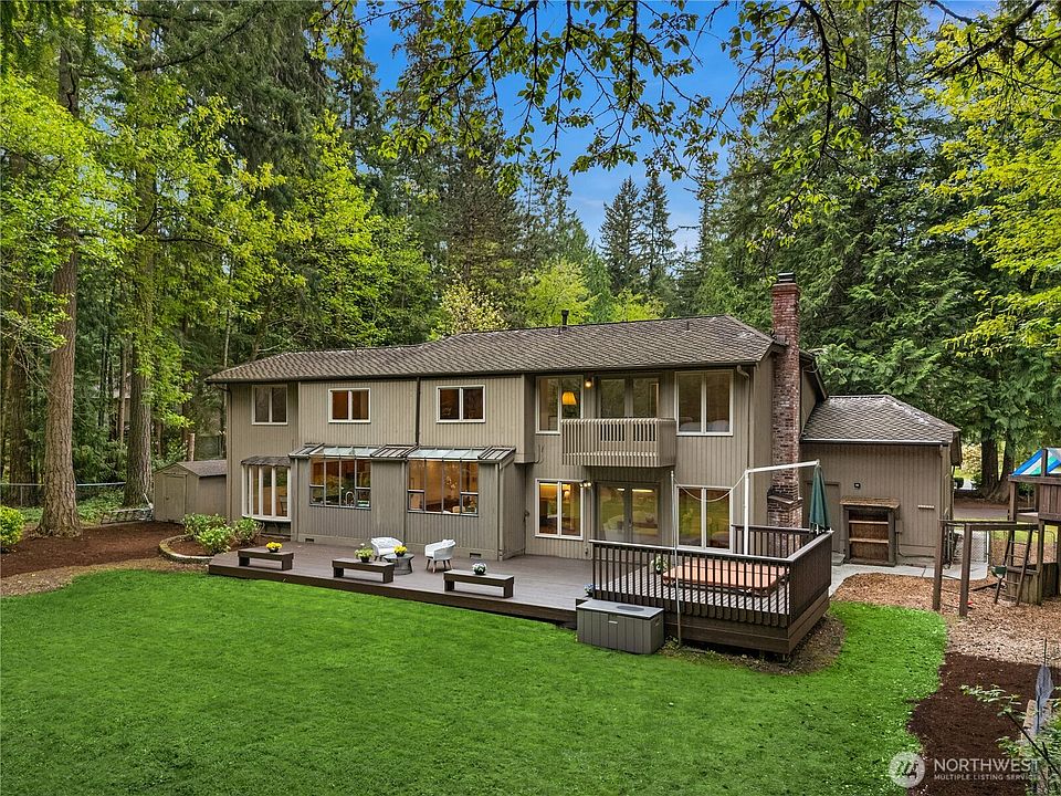 1st image of 22542 NE 46th Street