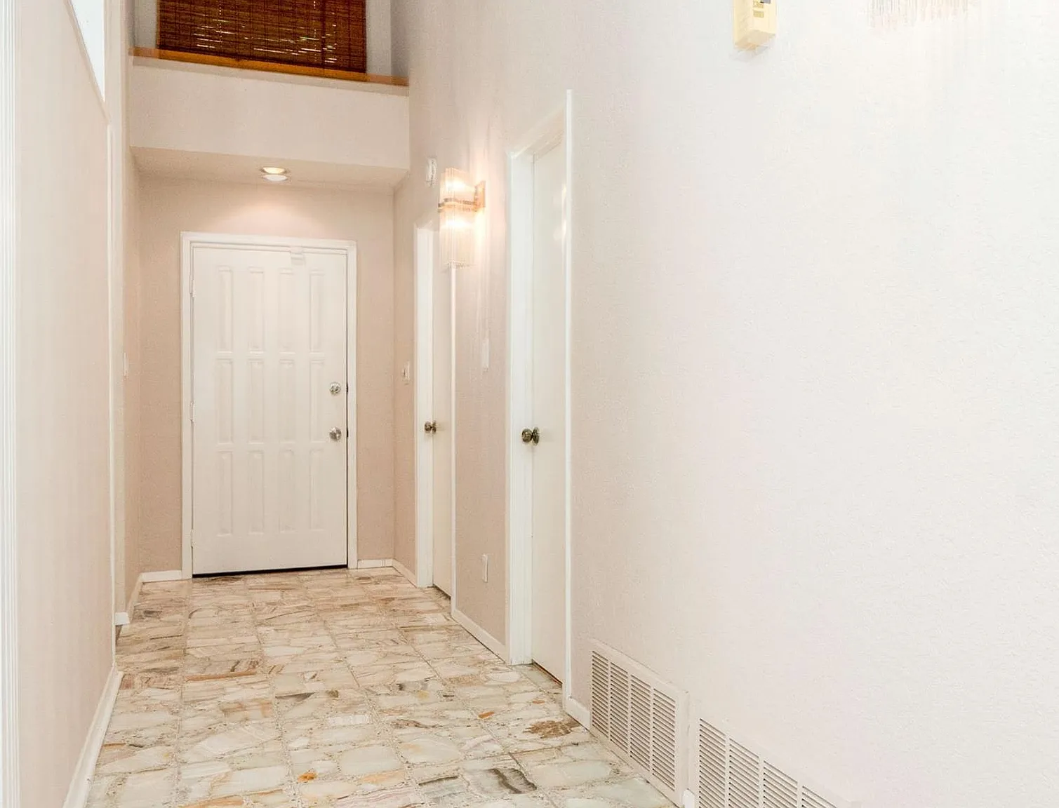 3 bed, 1681 sqft, $2,150 — Photo 3