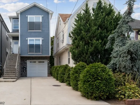 668 Jefferson Ave, Elizabeth City, NJ 07201